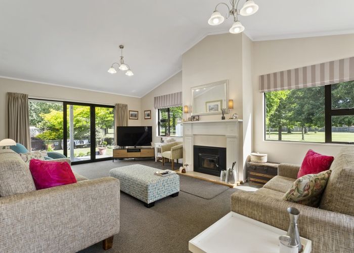  at 10 Shale Court, Cromwell, Cromwell