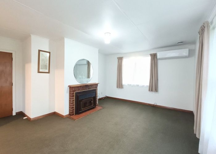  at 27 Coates Crescent, Panmure, Auckland City, Auckland