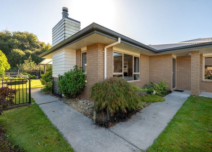  at 27 Oakland Place, Ngongotaha, Rotorua, Bay Of Plenty