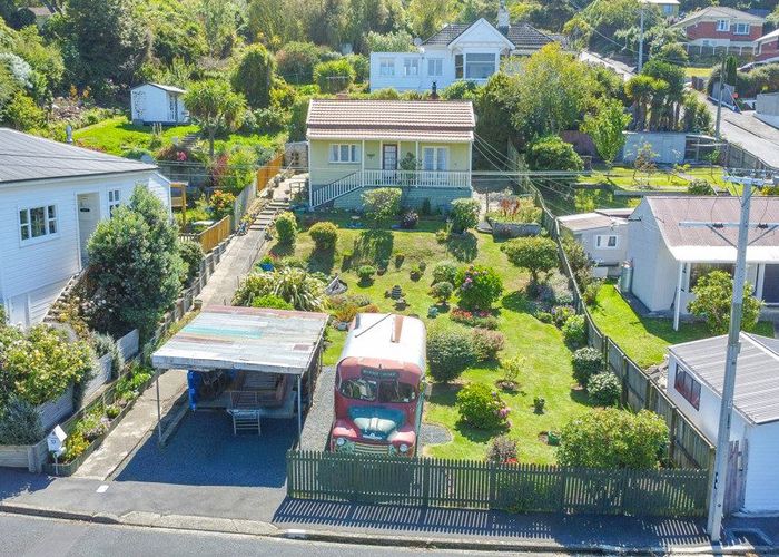  at 53 Totara Street, Ravensbourne, Dunedin