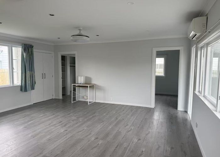  at 147 Bruce McLaren Road, Henderson, Waitakere City, Auckland