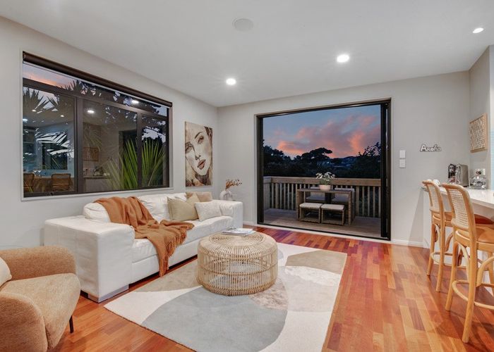  at 15 Aberley Road, Schnapper Rock, North Shore City, Auckland