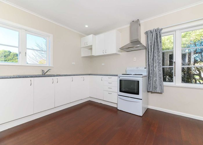  at 9 Frances Street, Manurewa, Manukau City, Auckland