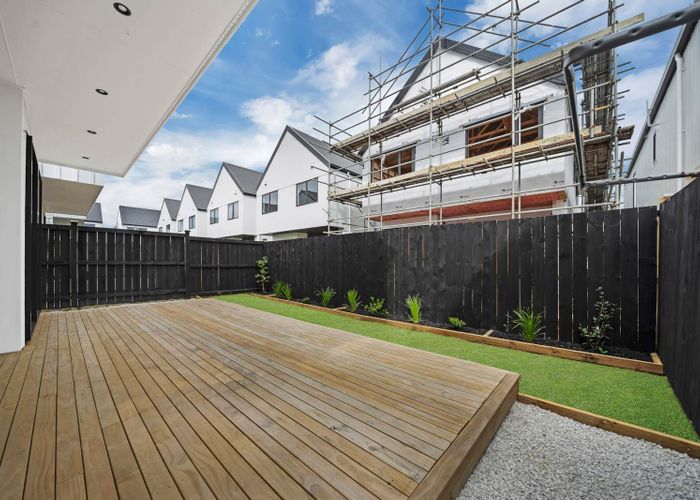  at 8  Murray Grey Lane, Papakura, Papakura, Auckland