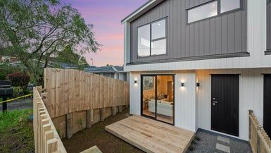  at 13 Kennedy Avenue, Forrest Hill, Auckland