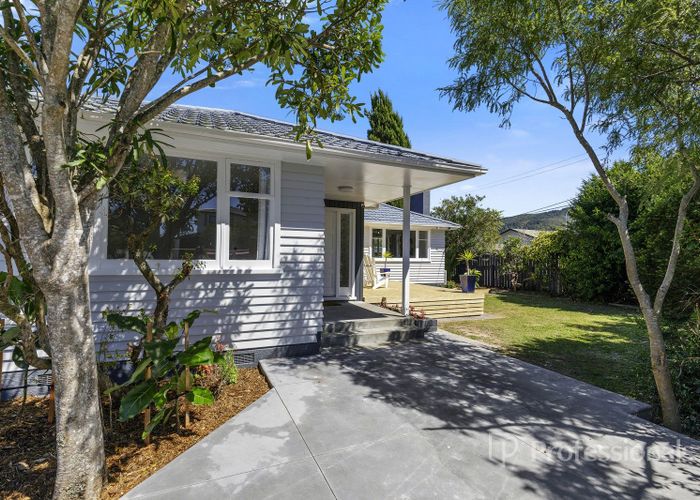  at 4 Hood Avenue, Heretaunga, Upper Hutt, Wellington