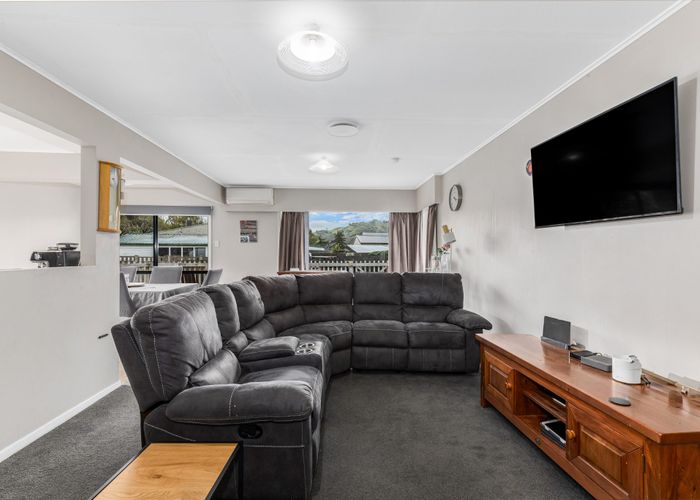  at 42 Wood Street, Wainuiomata, Lower Hutt, Wellington