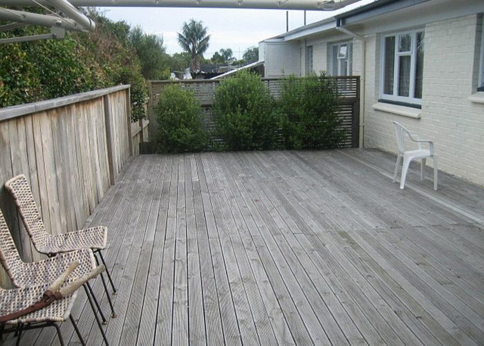  at 2/19 Selwyn Road, Epsom, Auckland