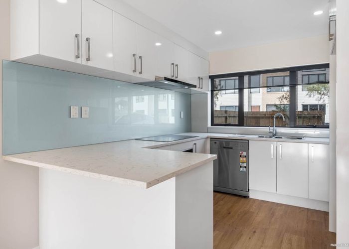  at 13 Millcroft Lane, Ranui, Auckland