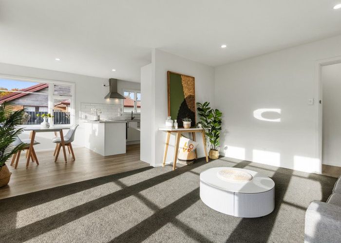  at 1/172 Langdons Road, Northcote, Christchurch