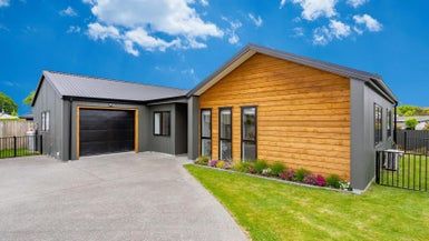  at 17 Tarata Grove, Lansdowne, Masterton