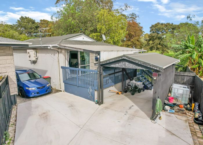  at 2/51 Eddowes Street, Manurewa, Manukau City, Auckland