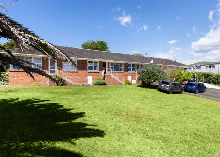  at 3/53 Merani Street, Belmont, Auckland