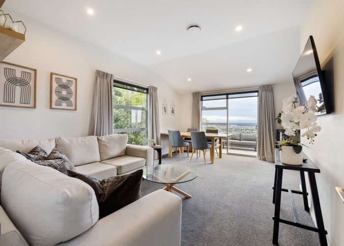  at 4 Patchett Place, Cashmere, Christchurch City, Canterbury