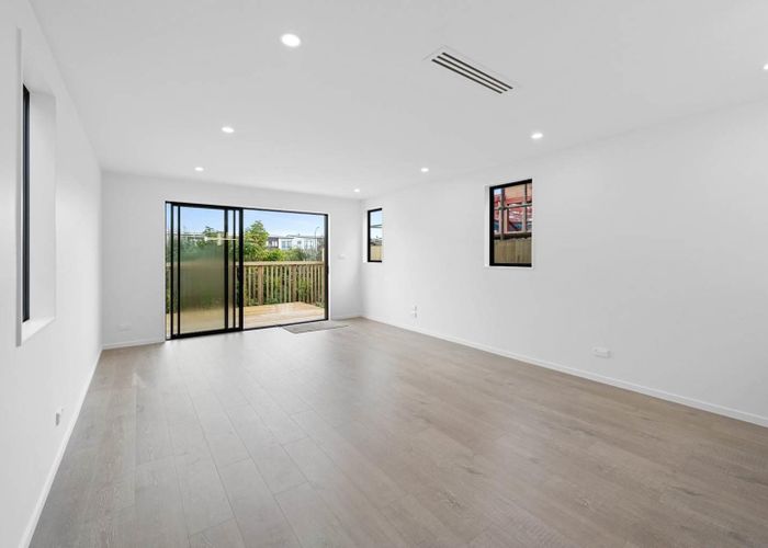  at 35 John Gray Street, Takanini, Papakura, Auckland
