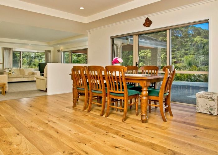  at 12 Stevensons Crescent, Albany