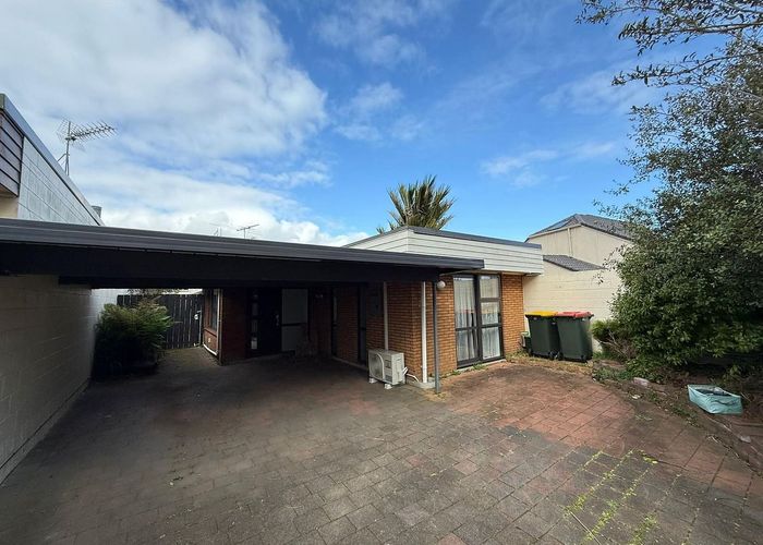  at 2/314 Bucklands Beach Road, Bucklands Beach, Manukau City, Auckland