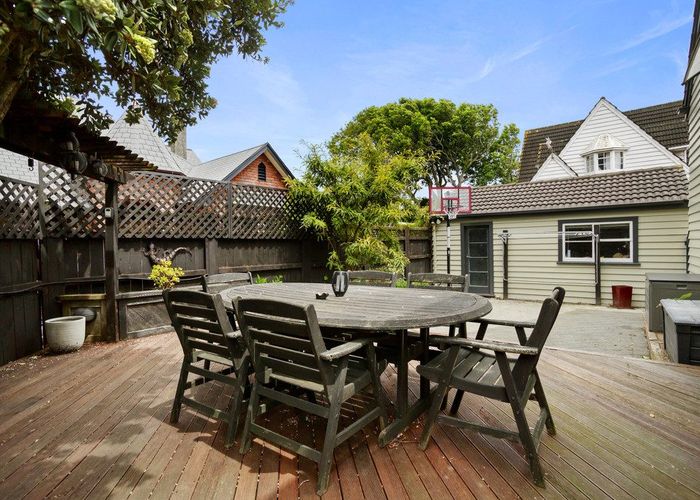  at 16 Maire Street, Woburn, Lower Hutt, Wellington