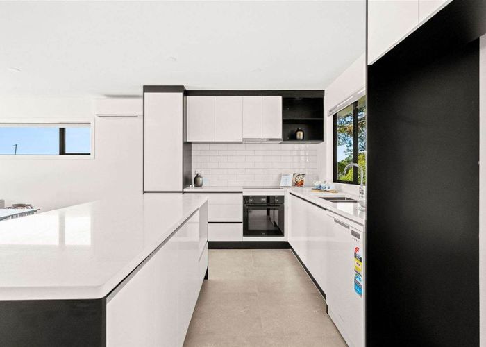  at 107A Te Atatu Road, Te Atatu South, Waitakere City, Auckland