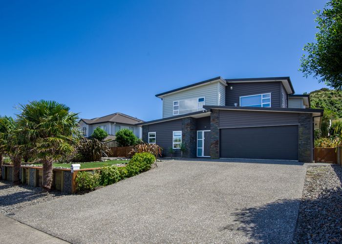  at 88 Aotea Drive, Aotea, Porirua