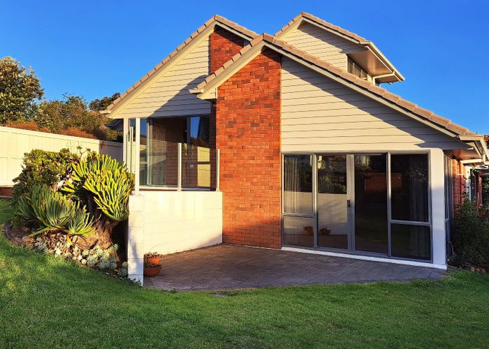  at 18 Sharples place, Somerville, Manukau City, Auckland