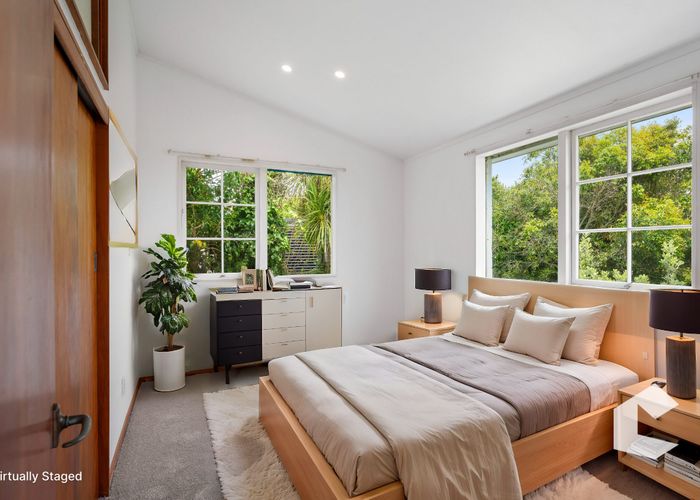  at 2/235 Sunset Road, Sunnynook, Auckland