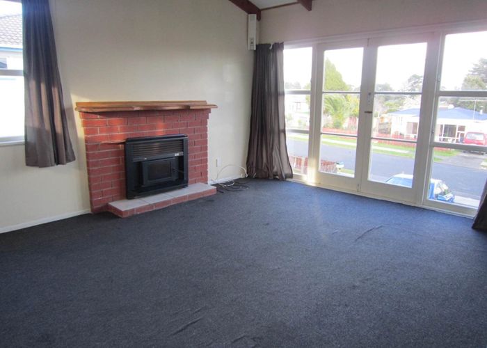  at 8 Mcquarrie Avenue, Manurewa, Manukau City, Auckland