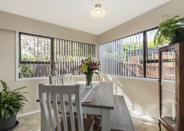  at 11/9 Evans Road, Glen Eden, Auckland