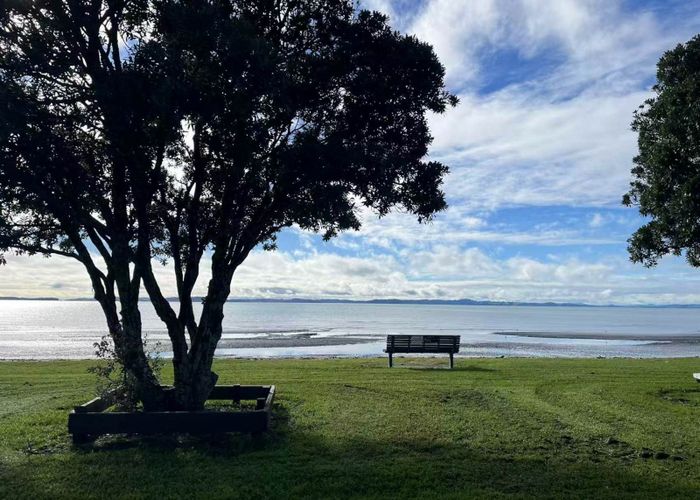  at 53 The Esplanade, Eastern Beach, Manukau City, Auckland