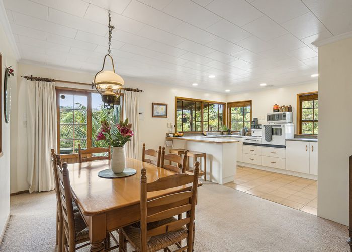  at 50 Opanuku Road, Henderson Valley, Auckland