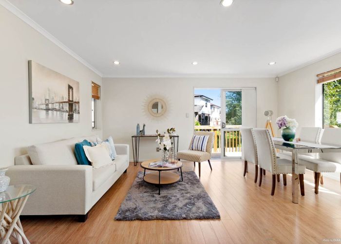  at 40 Arrowsmith Drive, Flat Bush, Manukau City, Auckland