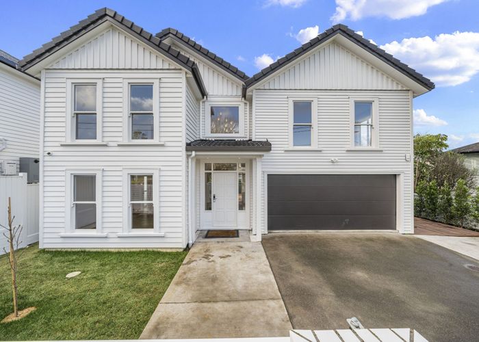  at 19 Korau Road, Greenlane, Auckland City, Auckland