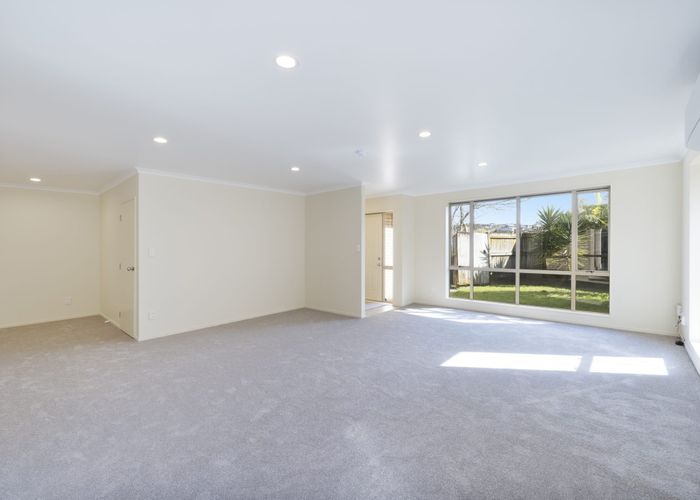  at 7 Xena Way, Henderson, Waitakere City, Auckland