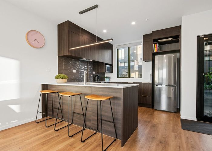  at 3/28 Pennant Street, Long Bay, North Shore City, Auckland