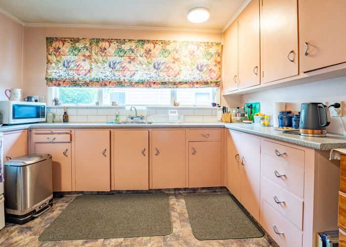  at 35 Elizabeth Street, Moera, Lower Hutt