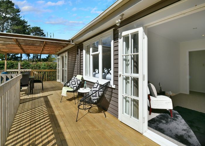  at 2/75 Rosedale Road, Pinehill, Auckland