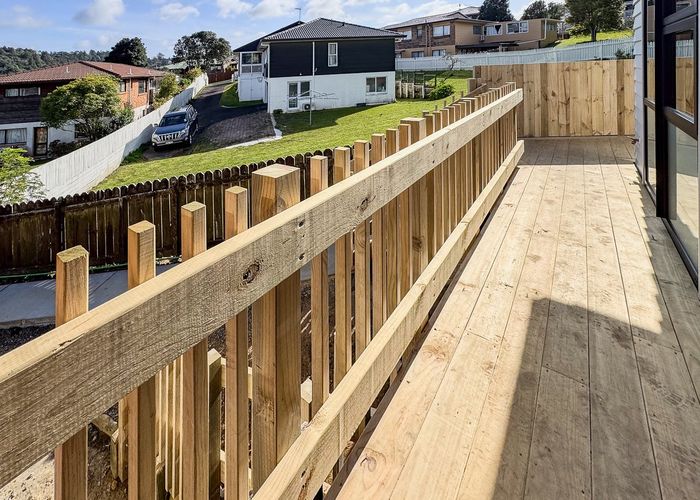  at 1 Studio/10 Chedworth Dve, Glenfield, North Shore City, Auckland