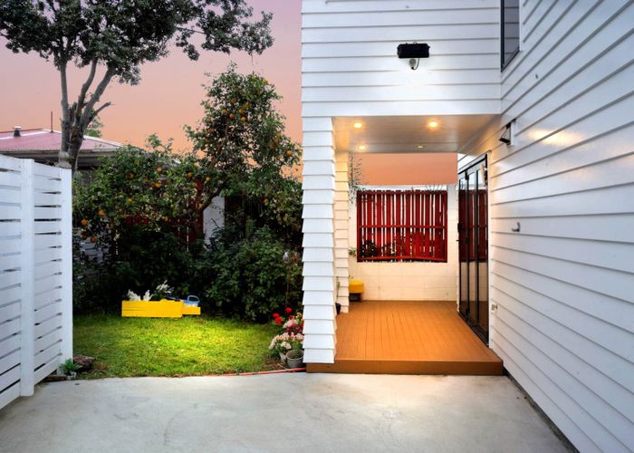  at 32A Kirkbride Road, Mangere Bridge, Auckland