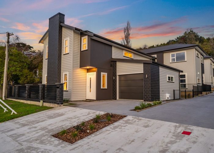  at 70a Heretaunga Square, Silverstream, Upper Hutt, Wellington