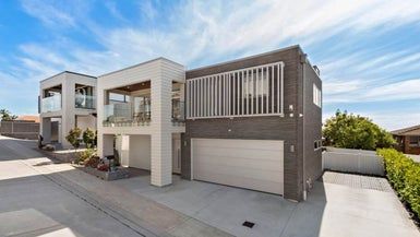  at 4 Awakirihi Close, Shamrock Park, Auckland