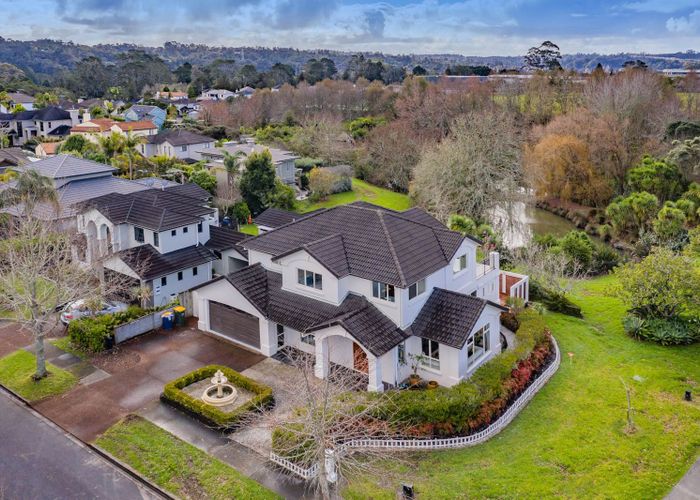  at 1 English Oak Drive, Schnapper Rock, Auckland