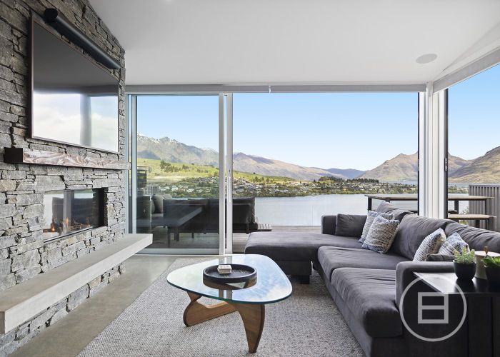  at 9B St Mathews Place, Queenstown Hill, Queenstown-Lakes, Otago