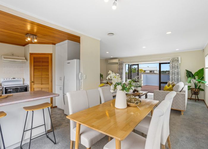  at 22 Petrel Place, Massey, Waitakere City, Auckland