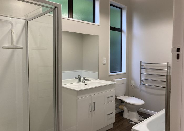  at 165 Te Anau Rd, Hataitai, Wellington, Wellington