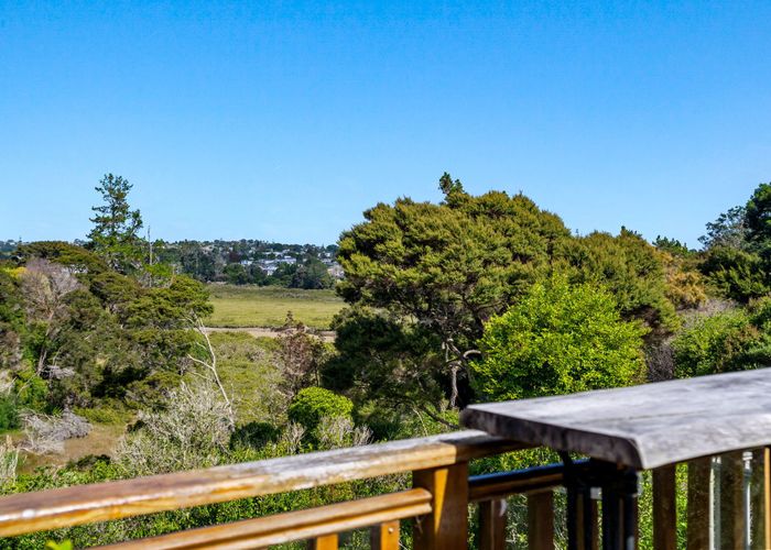  at 16/216 Manuka Road, Bayview, North Shore City, Auckland