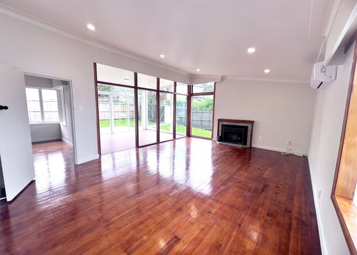  at 8 Onepoto Road, Hauraki, North Shore City, Auckland