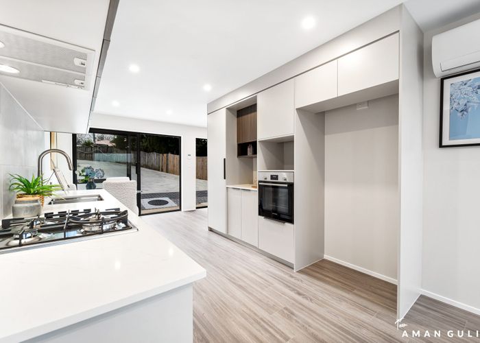  at 7/33 Buscomb Avenue, Henderson, Waitakere City, Auckland
