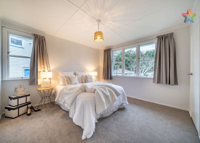  at 41 Bird Grove, Stokes Valley, Lower Hutt