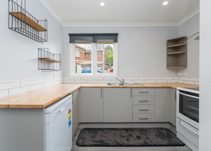  at 2 Dale Street, Wakari, Dunedin, Otago