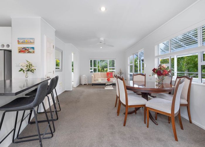  at 553a East Coast Road, Browns Bay, North Shore City, Auckland